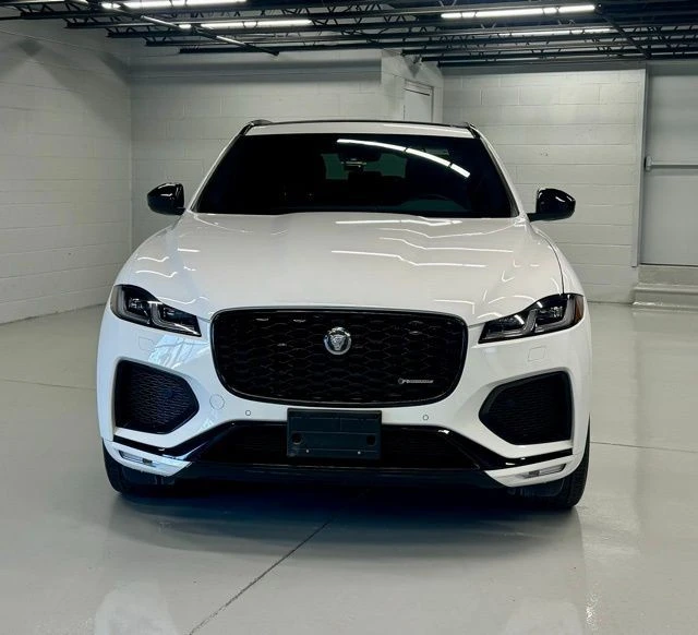 2024 Jaguar F-Pace - Image 4 of 21