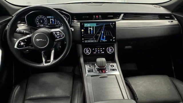 2024 Jaguar F-Pace - Image 16 of 21