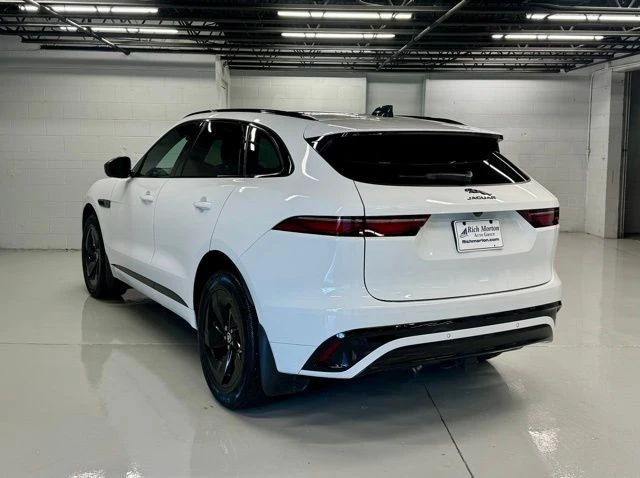 2024 Jaguar F-Pace - Image 7 of 21