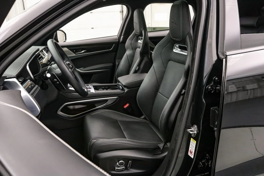 2024 Jaguar F-Pace - Image 14 of 21