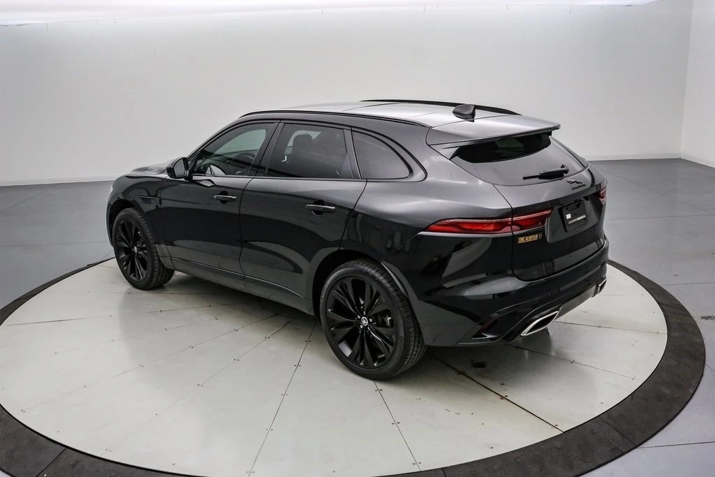 2024 Jaguar F-Pace - Image 7 of 21
