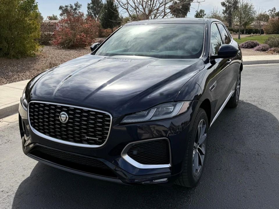 2024 Jaguar F-Pace - Image 7 of 31