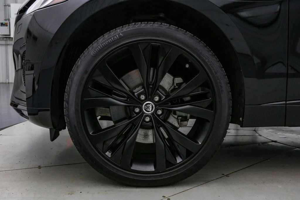 2024 Jaguar F-Pace - Image 11 of 21