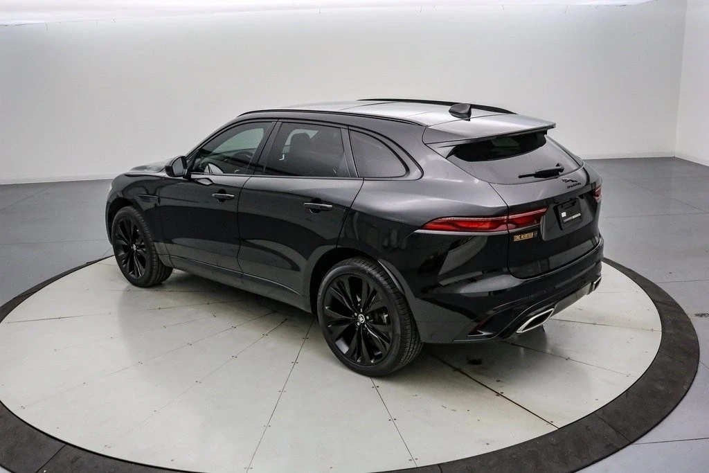2024 Jaguar F-Pace - Image 7 of 21