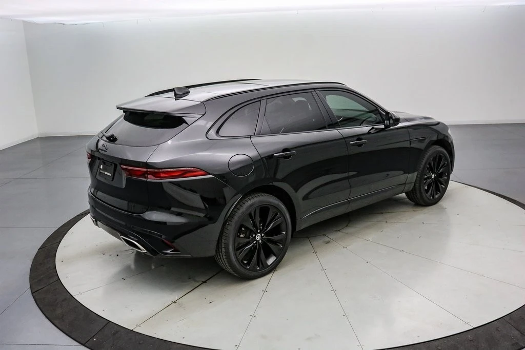 2024 Jaguar F-Pace - Image 5 of 21