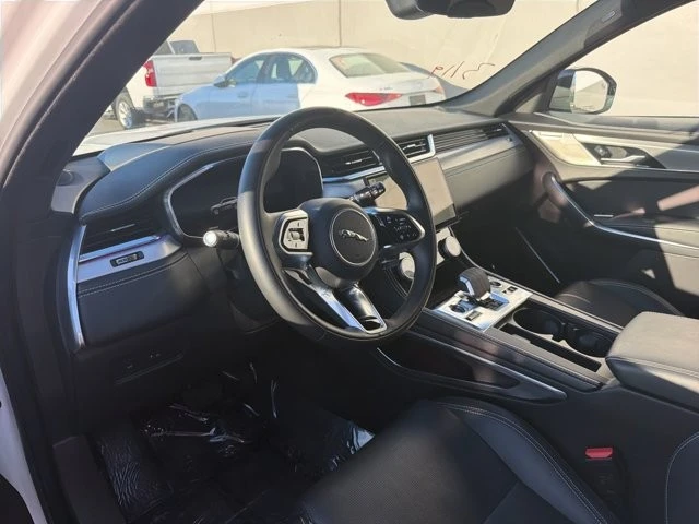 2024 Jaguar F-Pace - Image 9 of 15