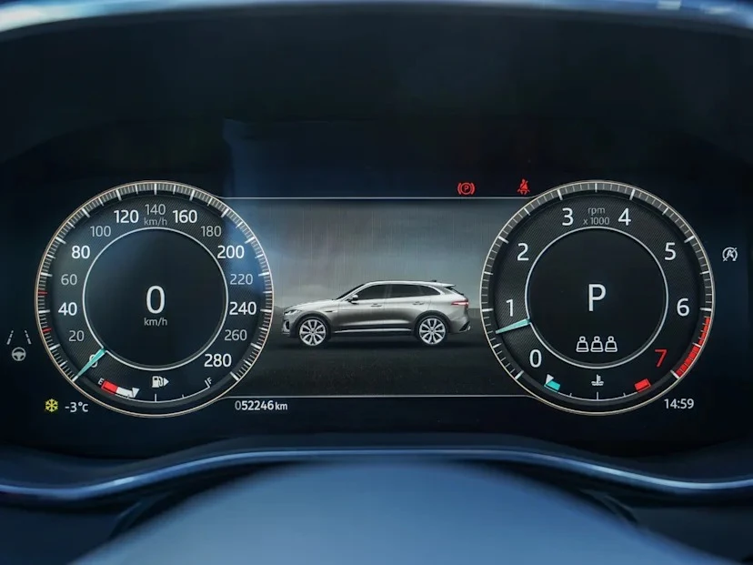 2024 Jaguar F-Pace - Image 12 of 20
