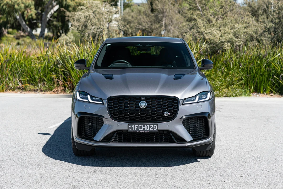 2024 Jaguar F-Pace SVR - Image 2 of 21