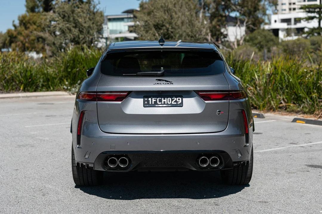 2024 Jaguar F-Pace SVR - Image 14 of 21