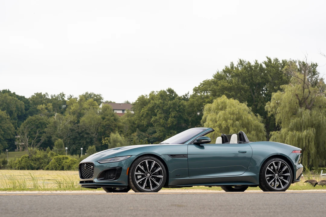 2024 Jaguar F-Type R 2nd Gen - Image 11 of 31