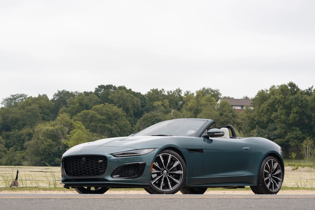 2024 Jaguar F-Type R 2nd Gen - Image 19 of 31