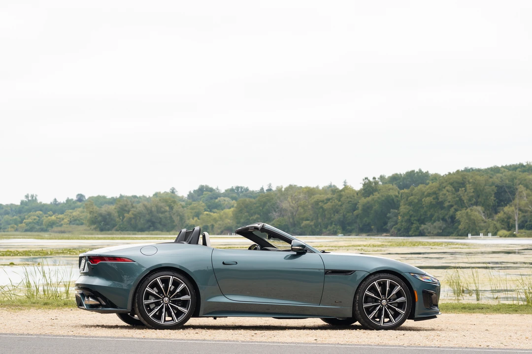 2024 Jaguar F-Type R 2nd Gen - Image 16 of 31