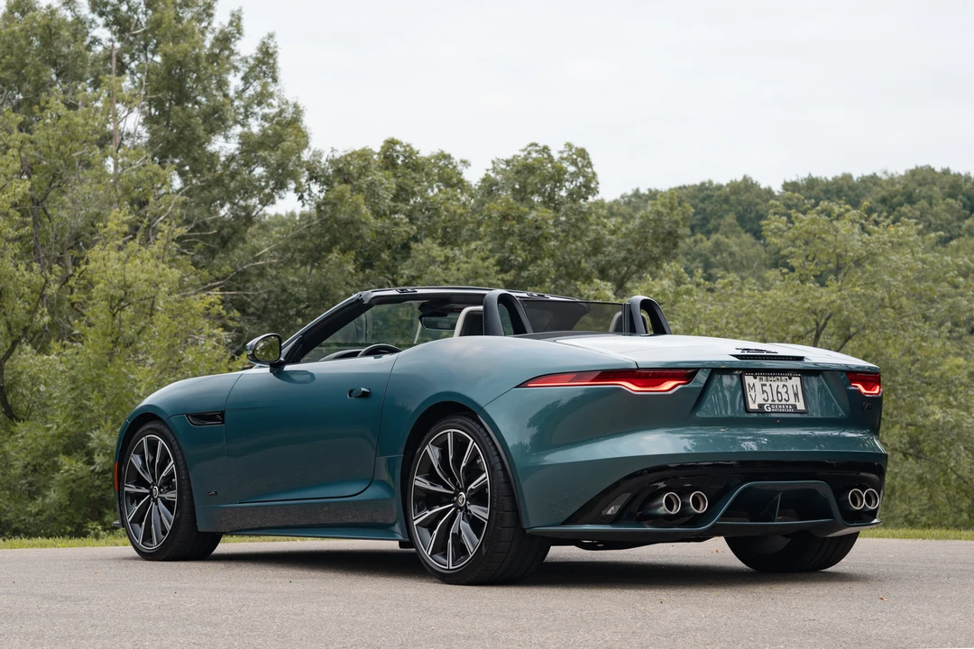 2024 Jaguar F-Type R 2nd Gen - Image 23 of 31
