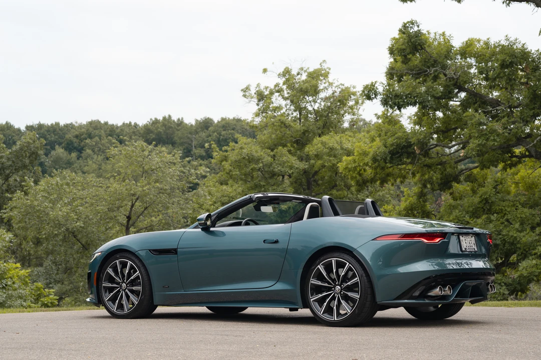 2024 Jaguar F-Type R 2nd Gen - Image 22 of 31