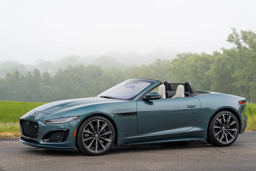 2024 Jaguar F-Type R 2nd Gen - Image 2 of 31