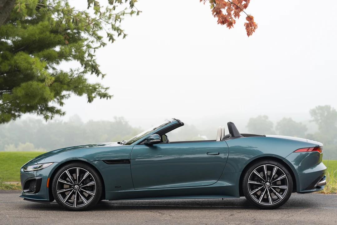 2024 Jaguar F-Type R 2nd Gen - Image 4 of 31