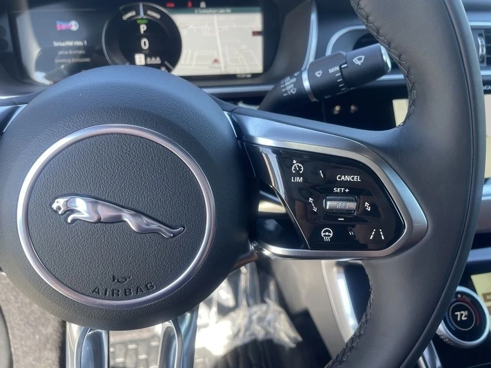2024 Jaguar I-Pace - Image 11 of 12