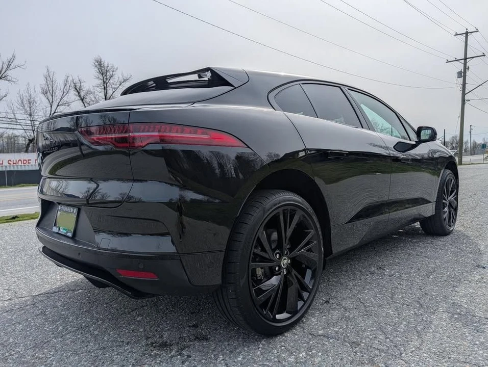 2024 Jaguar I-Pace - Image 5 of 20