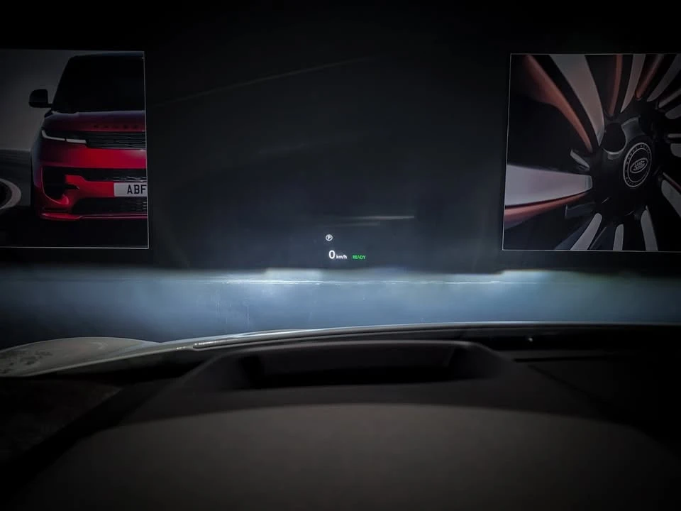 2024 Jaguar I-Pace - Image 14 of 20