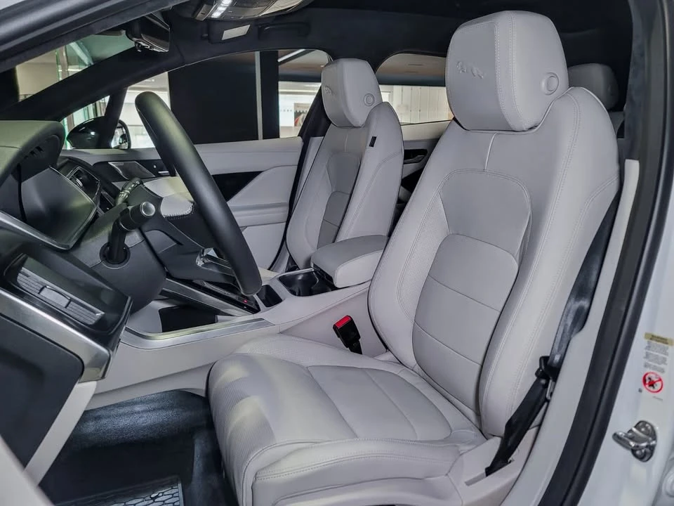 2024 Jaguar I-Pace - Image 10 of 20
