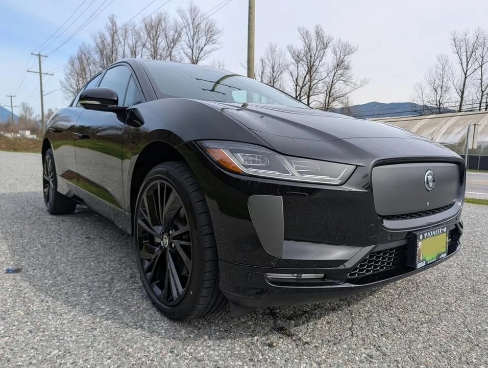2024 Jaguar I-Pace - Image 7 of 20