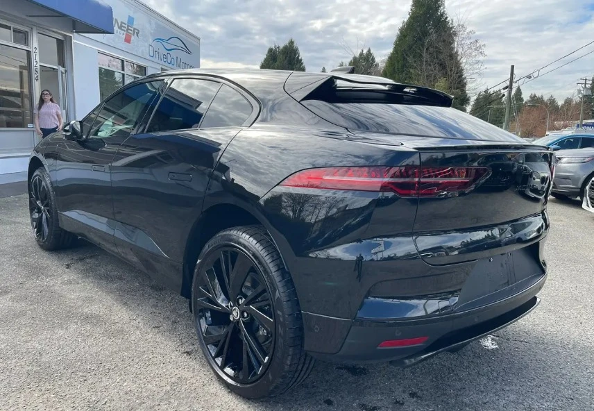 2024 Jaguar I-Pace - Image 8 of 8