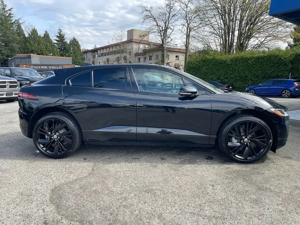 2024 Jaguar I-Pace - Image 4 of 14