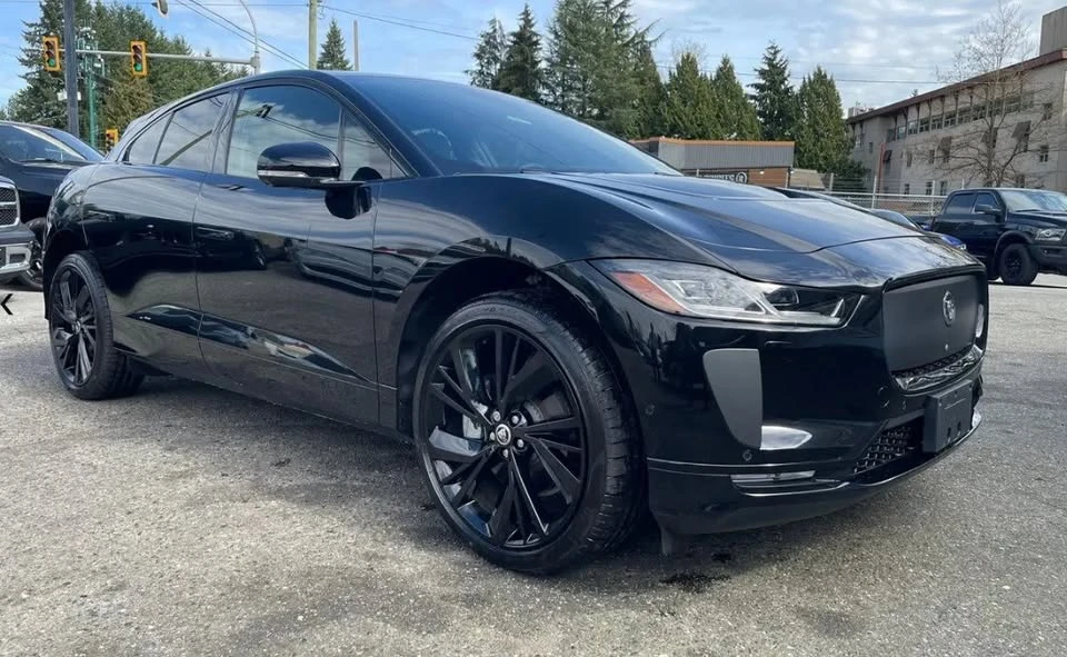 2024 Jaguar F-Pace - Image 6 of 8