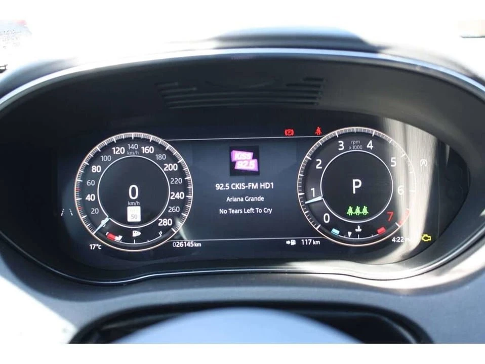 2024 Jaguar F-Pace - Image 16 of 17