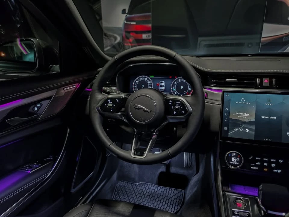 2024 Jaguar X260 XF - Image 11 of 19