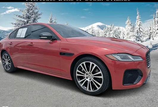 2024 Jaguar XF R-Dynamic SE