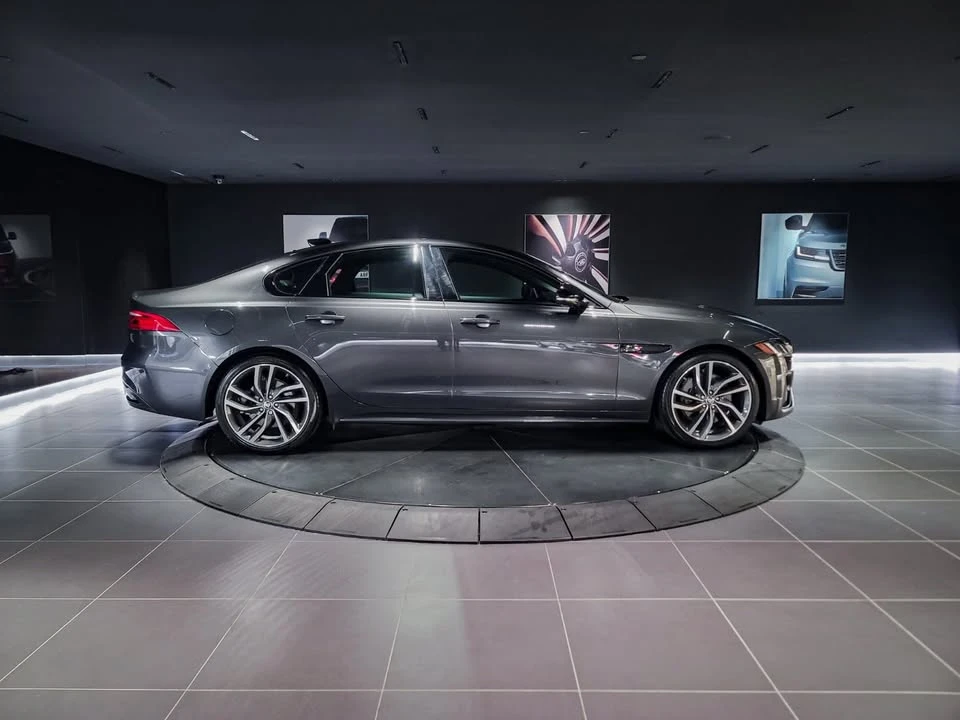2024 Jaguar X260 XF - Image 2 of 19