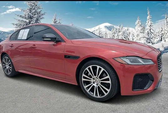 2024 Jaguar XF R-Dynamic SE