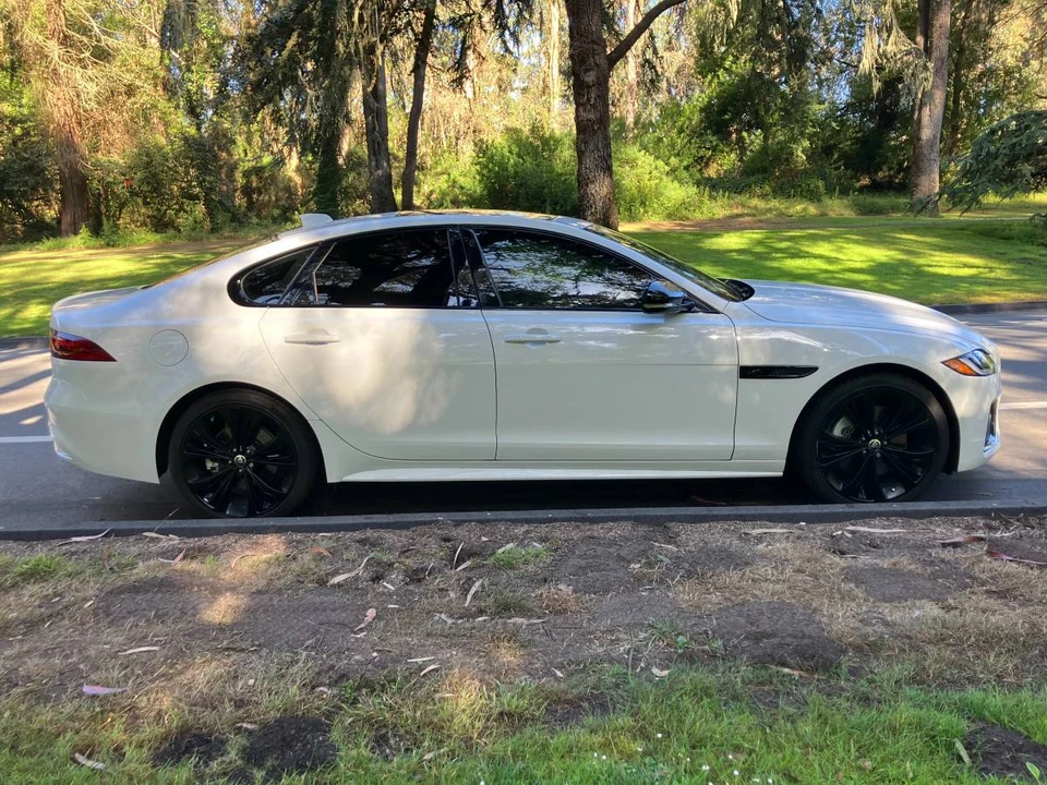 2024 Jaguar X260 XF - Image 4 of 9