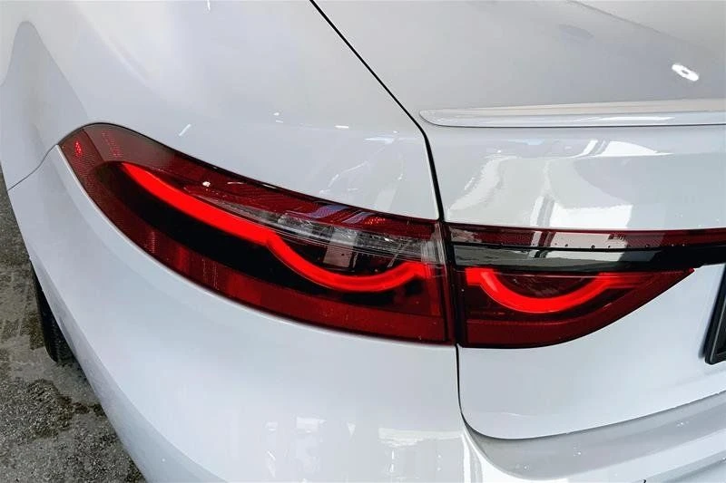 2024 Jaguar X260 XF - Image 19 of 20