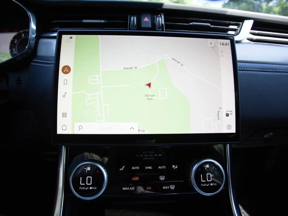 2024 Jaguar X260 XF - Image 14 of 20