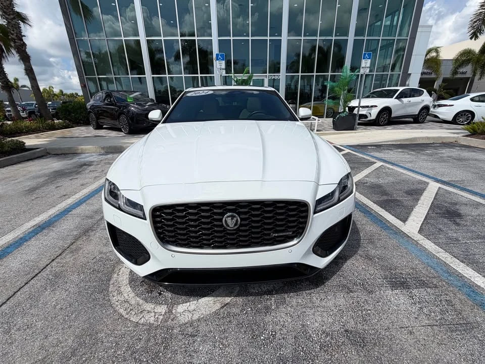 2024 Jaguar X260 XF - Image 5 of 12