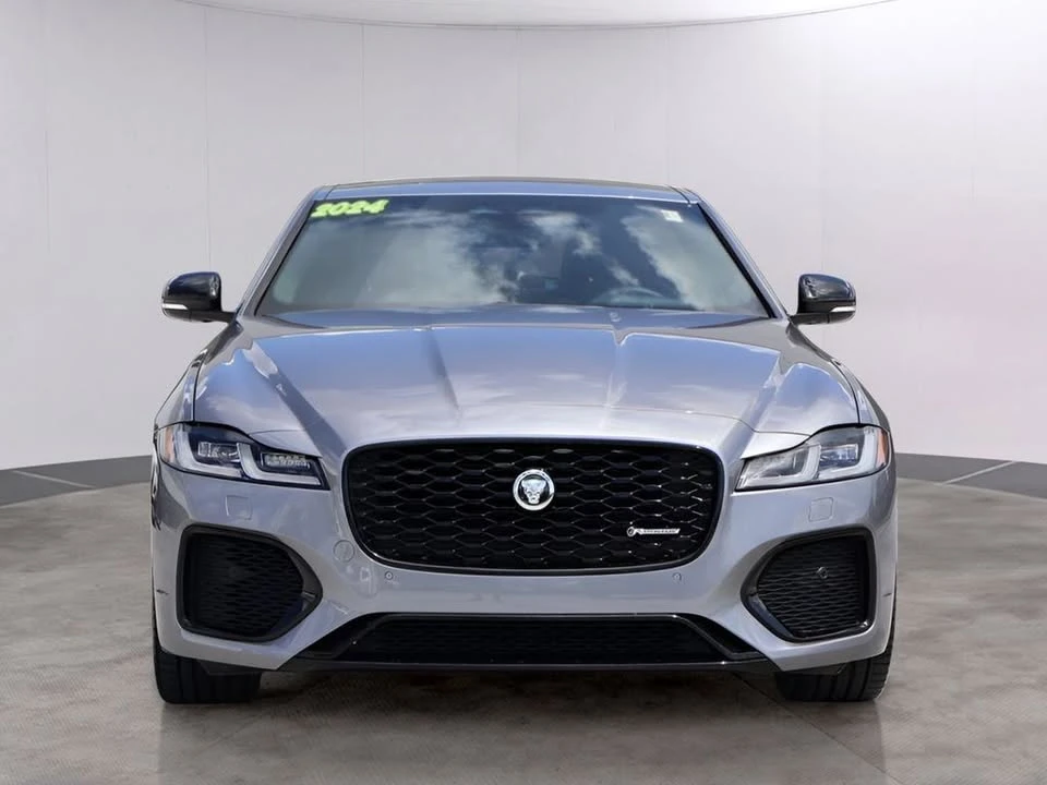 2024 Jaguar X260 XF - Image 2 of 17
