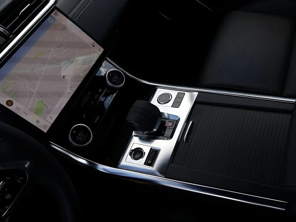 2024 Jaguar X260 XF - Image 16 of 17