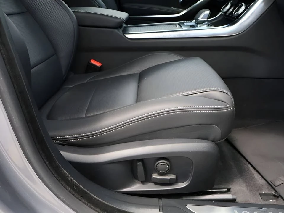 2024 Jaguar X260 XF - Image 9 of 17
