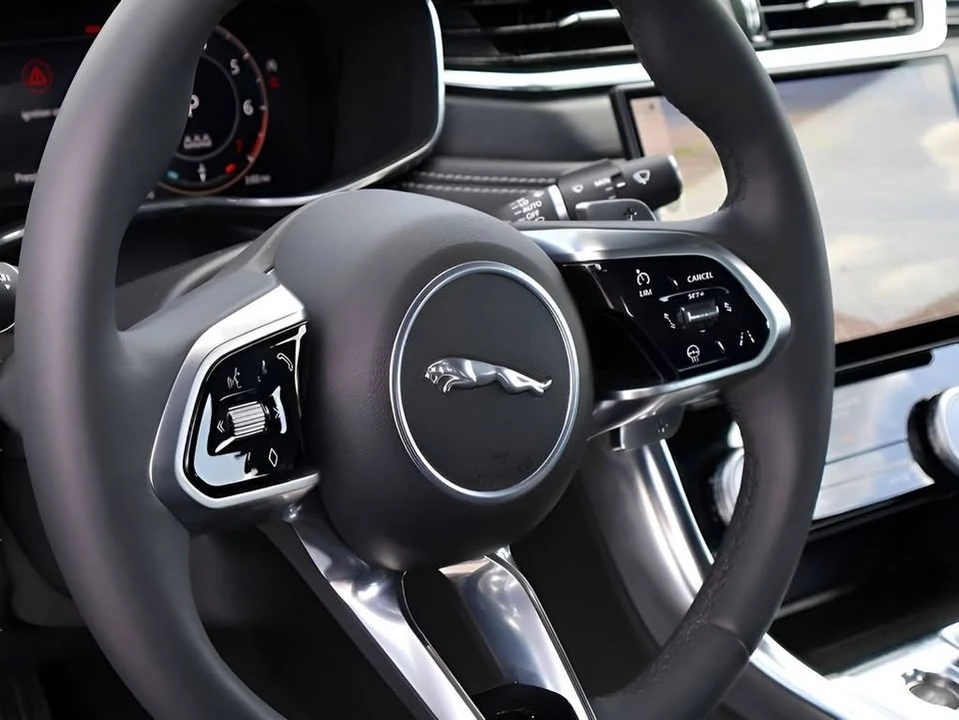 2024 Jaguar X260 XF - Image 18 of 20