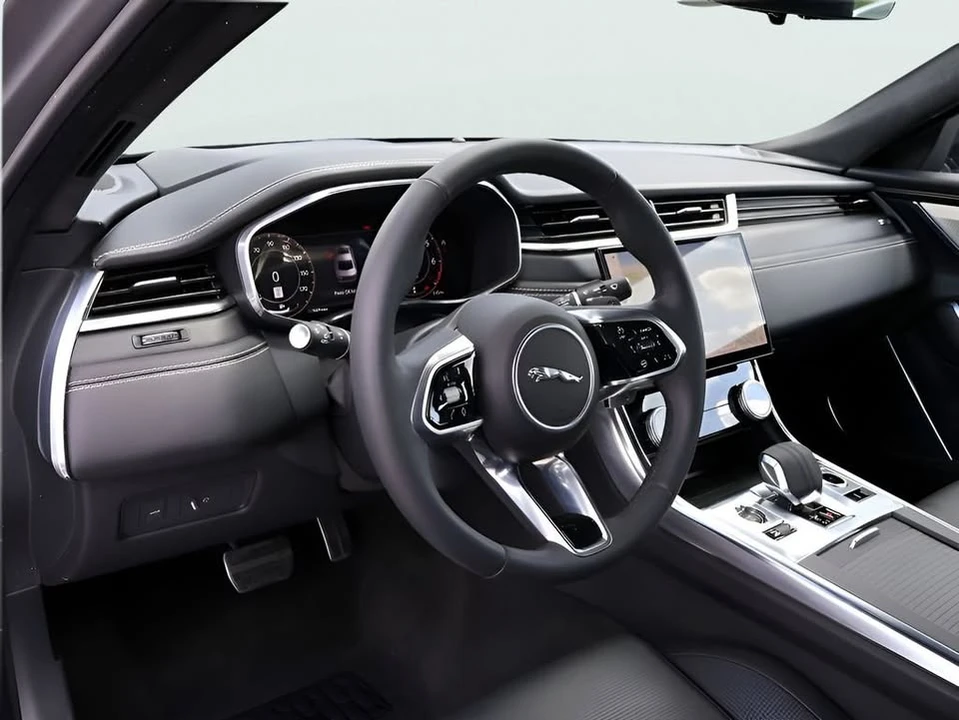 2024 Jaguar X260 XF - Image 17 of 20