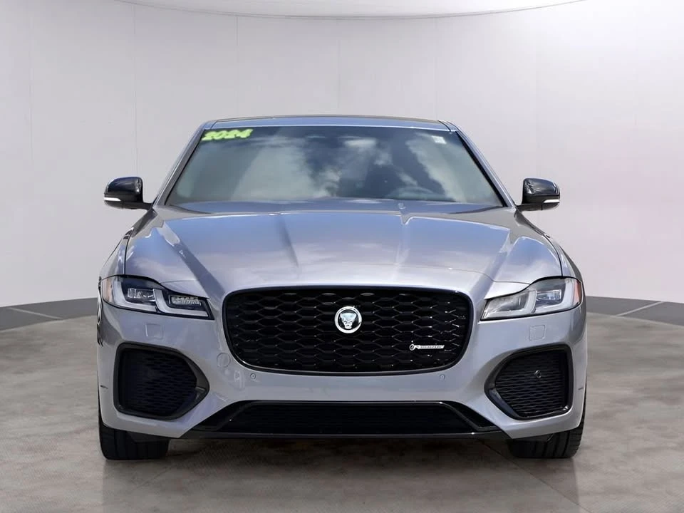 2024 Jaguar X260 XF - Image 2 of 20