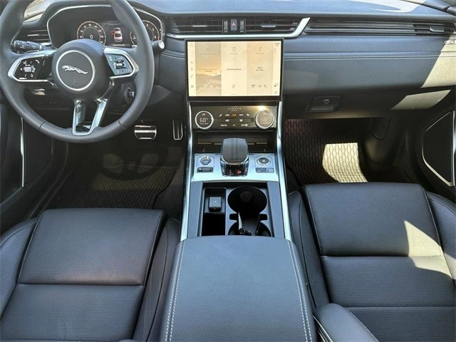 2024 Jaguar X260 XF - Image 13 of 21