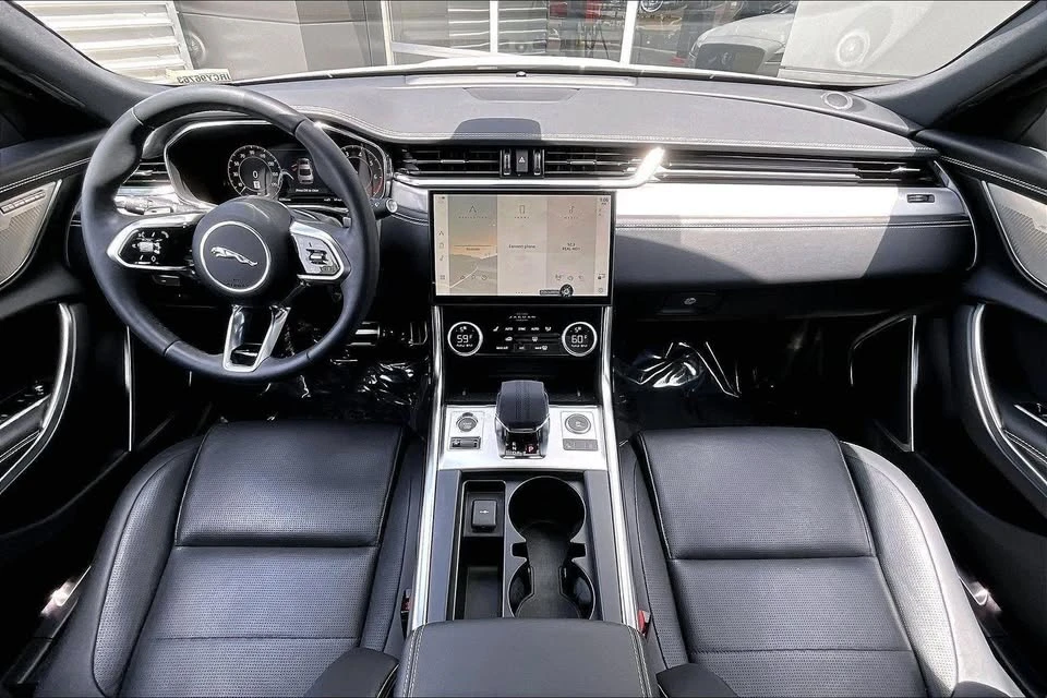 2024 Jaguar X260 XF - Image 7 of 14
