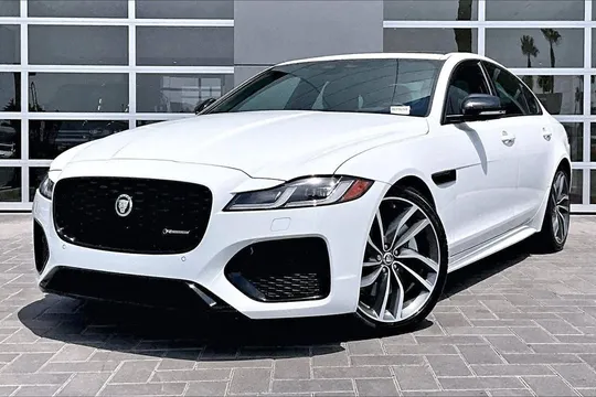 2024 Jaguar XF R-Dynamic SE