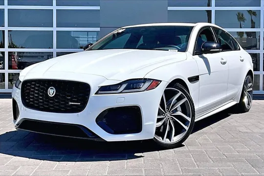 2024 Jaguar XF R-Dynamic SE