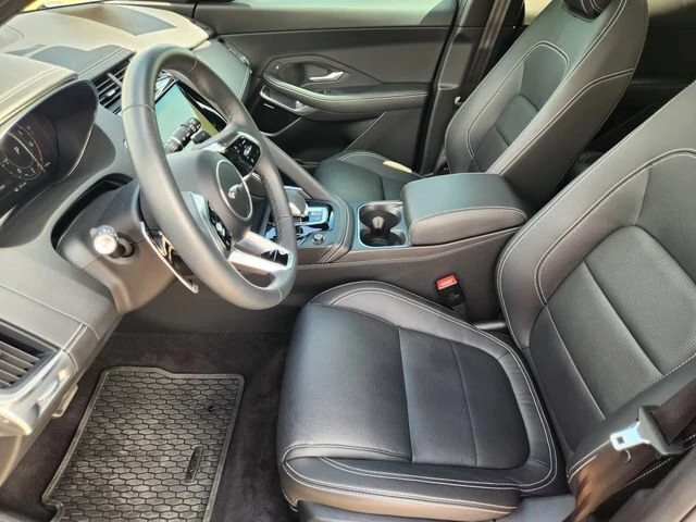 2024 Jaguar E-Pace - Image 12 of 19