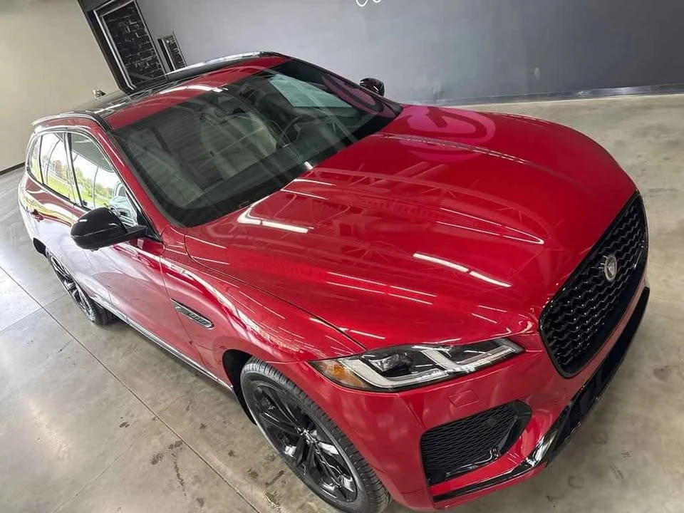 2024 Jaguar F-Pace - Image 7 of 19