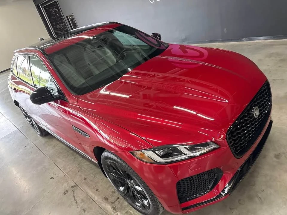 2024 Jaguar F-Pace - Image 3 of 19